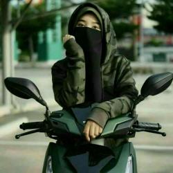 عکس پروفایل دخترانه با موتور و حجاب ایرانی
